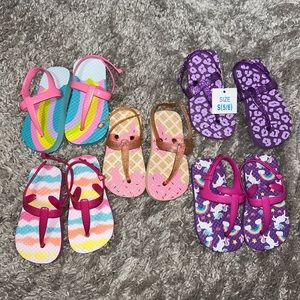 5 pairs of toddler sandals/flip flop